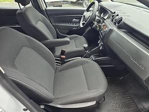 Dacia Duster 1.5 dci 4 x 4, 2021, pret cu TVA, factura fiscala.  - imagine 16