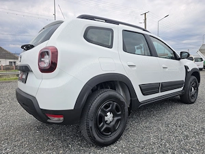 Dacia Duster 1.5 dci 4 x 4, 2021, pret cu TVA, factura fiscala.  - imagine 4