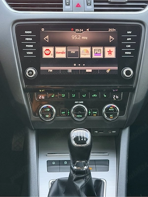 Skoda Octavia 2.0TDI 2018  Faruri full Led  Navi mare - imagine 12