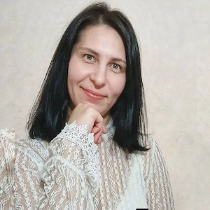 Profesoară de limba engleză și spaniolă 