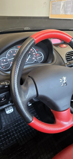 Vând Peugeot 206CC