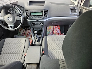 VW Sharan an 2012 2.0TDI 140 cai Euro 5 recent adus în țară Dublu Climatronic Încălzire scaune 2chei - imagine 5