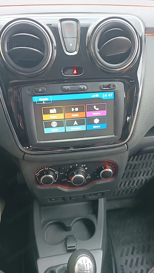 Dacia Dokker Stepway 1.3 TCe de 130 CP - imagine 9