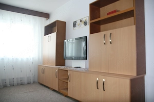 Inchiriez apartament 3 camere Tomis Nord.