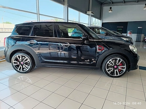 MinicountryMan ALL4 model JCW - imagine 6