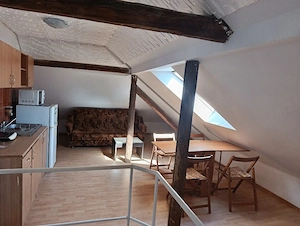 Apartament de închiriat zona Calea Poplăcii 220 EUR  - imagine 2