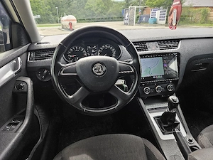 Skoda Octavia 2.0TDI 150CP 2014 - imagine 6