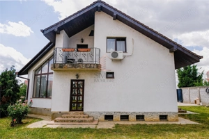 Casa de vanzare  cu teren de 722 mp in Sanmartin - imagine 2