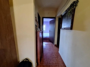 Oportunitate! Apartament 3 camere - decomandat - etaj 3 - Aradului - imagine 10