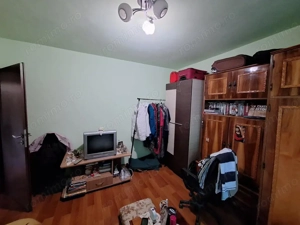 Oportunitate! Apartament 3 camere - decomandat - etaj 3 - Aradului - imagine 11