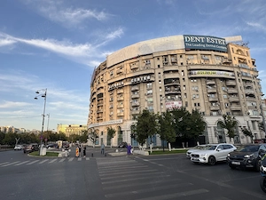 p-ța Unirii,3 camere, 90mp, pretabil birouri, renovat,850 euro, bloc din 1991