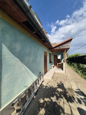 Casa si teren de vanzare - imagine 4