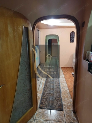 Apartament de vanzare 4 camere - imagine 3