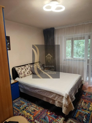 Apartament de vanzare 4 camere - imagine 6