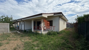 Duplex 3 camere | Toate utilitatile | Teren generos | Zona excelenta - imagine 4