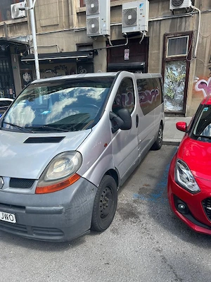 renault trafic 8+1 locuri 