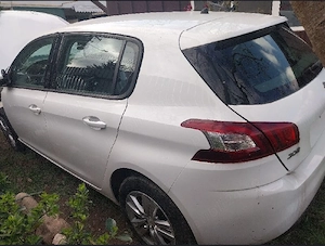 Dezmembrez peugeout an 2014
