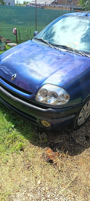Vând Renault Clio 2 1.2 benzina an 2002 - imagine 7