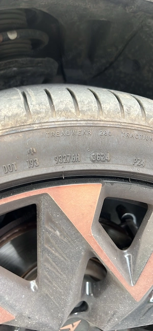 3 cauciucuri Pirelli p zero 245 40 r19 94w vara - imagine 5
