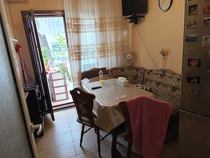 Închiriez apartament 3 camere zona Banatului  - imagine 5
