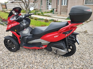 scuter QUADRO qv3