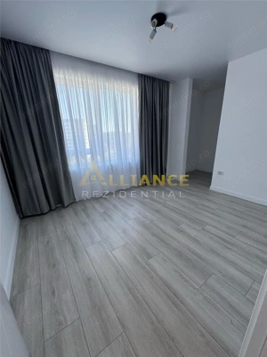 10 Minute Metrou Aparatorii Patriei - Penthouse + Parcare - Gata de Mutat - imagine 3