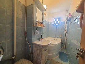 DORALY MALL   KM 4-5 Apartament Cu 2 Camere Mobilat Si Utilat -Centrala Gaze - 73.000 Euro    - imagine 9