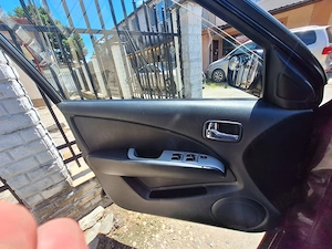 Mitsubishi Outlander 4X4 2.0 Benzină + GPL - imagine 8