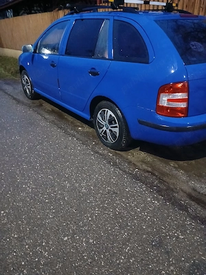 Vînd  skoda  fabia  break  an. 2007. benzină 1.4  - imagine 5
