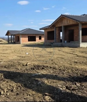 Casă 120 mp cu teren 500 mp de vânzare în Sigmir - imagine 2