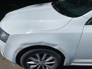 Vand skoda octavia 1.6 tdi automata  an 2016 inmatriculata ușor avariat  - imagine 8