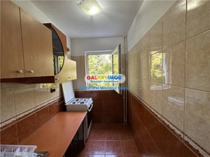 Vanzare apartament 3 camere, in Ploiesti, zona Mihai Bravu - imagine 4