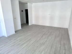 APARTAMENT 3 CAMERE I DE INCHIRIAT I CENTRU I ETAJ 1 I NEMOBILAT I