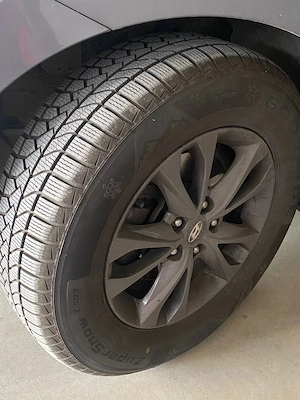 HYUNDAI IX35 1.6 Benzină | 2014 | 137.000 km - imagine 4