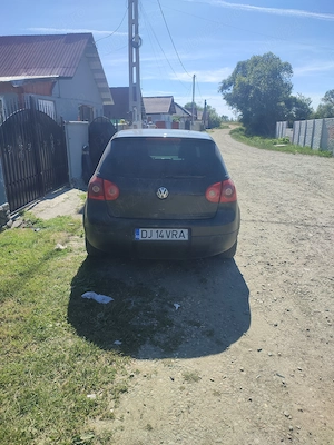 Golf 5 de vanzare 1950 euro - imagine 2