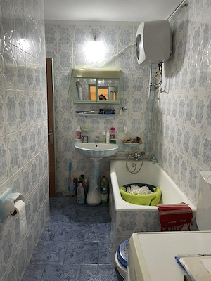Casa cu anexe si teren, Sat Ghirdoveni, Jud. Dâmbovița - imagine 9