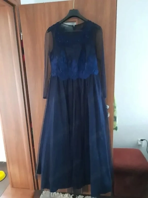Vand rochie de ocazie