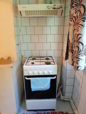 Persoană fizică vînd apartament1cameră,confort I decomandat, et.1 din4,liceul Pedagogic, Hipodrom. - imagine 6