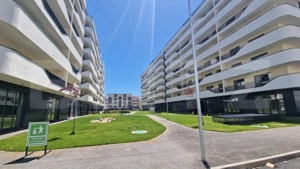 Apartament semidecomandat, 2 camere, 53 mp utili, terasa, finisaje noi