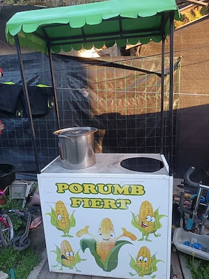 Toneta stand, taraba, masa de fiert porumb pe gaz
