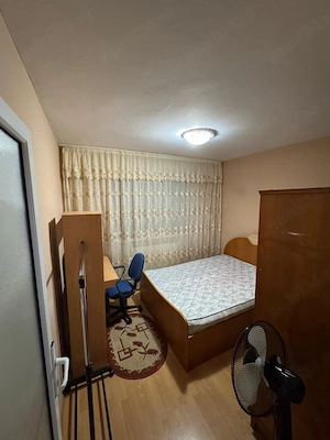 Vând ap 2 cam et 2 din 4 conf1 decomandat zona centrală  - imagine 6