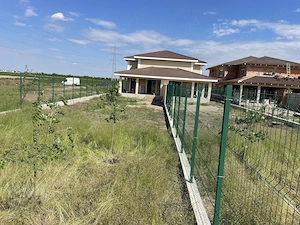 Proprietar, la PADURE, de vanzare duplex mare (253mp construiti si 530mp teren per unitate),