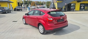 Ford Focus Titanium 1.6 - imagine 8