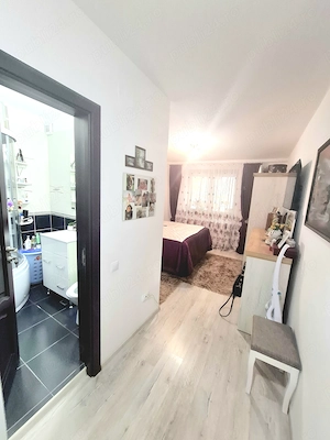 Apartament 3 camere, 84 mp utili, 2 băi+ terasă 17 mp,zona N Rm Vâlcea - imagine 7