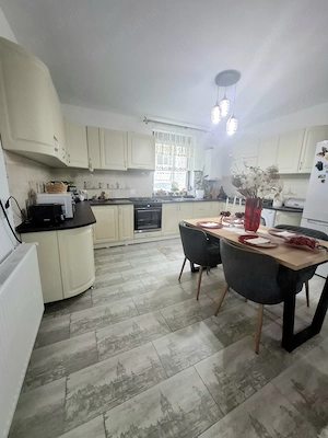 Apartament 3 camere, 84 mp utili, 2 băi+ terasă 17 mp,zona N Rm Vâlcea - imagine 15