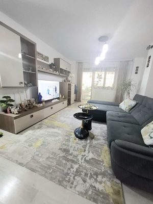 Apartament 3 camere, 84 mp utili, 2 băi+ terasă 17 mp,zona N Rm Vâlcea - imagine 13