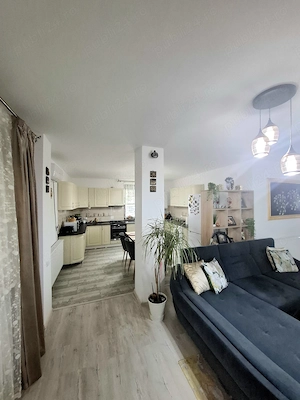 Apartament 3 camere, 84 mp utili, 2 băi+ terasă 17 mp,zona N Rm Vâlcea - imagine 14