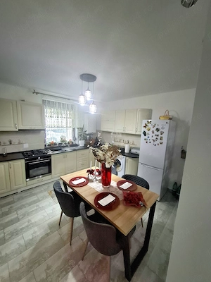 Apartament 3 camere, 84 mp utili, 2 băi+ terasă 17 mp,zona N Rm Vâlcea - imagine 16