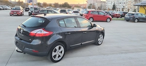 Renault Megane 1.5 Edition  - imagine 4