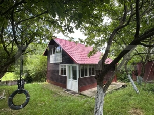 Teren si Casa de vacanta de vanzare, in Lisnau - Comuna Ozun